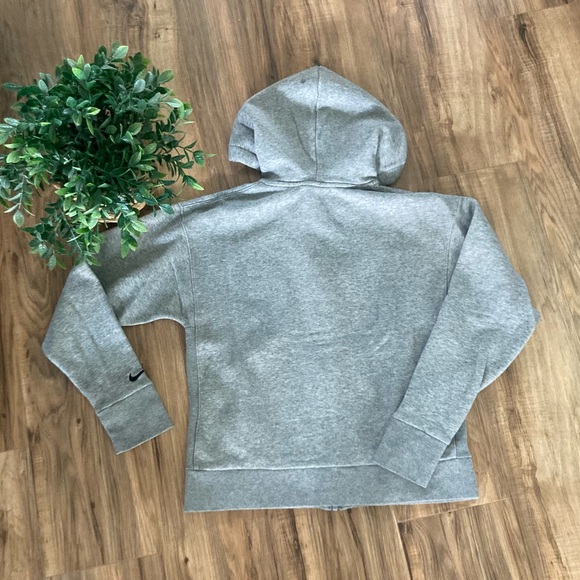 Nike hoodie - Picture 2 of 3
